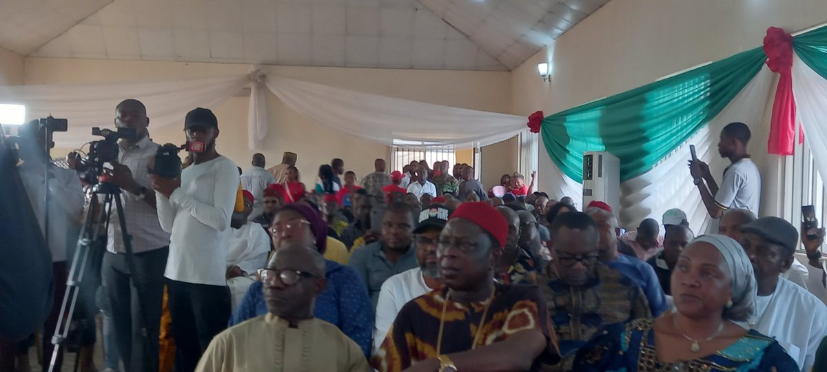 Oseloka H. Obaze (OHO) tweet media