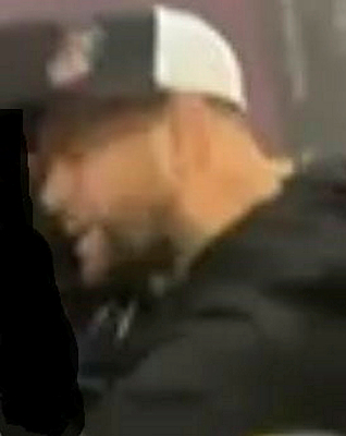 #Appeal 🚨

Names please❗️

The Victim was viciously attacked in Lewisham High Street on 3rd February 2022 at approximately 16:30 hours

2⃣ Suspects have already been arrested, but we still need to speak to the 3⃣ below👇

Any information please DM or email p232672@met.police.uk