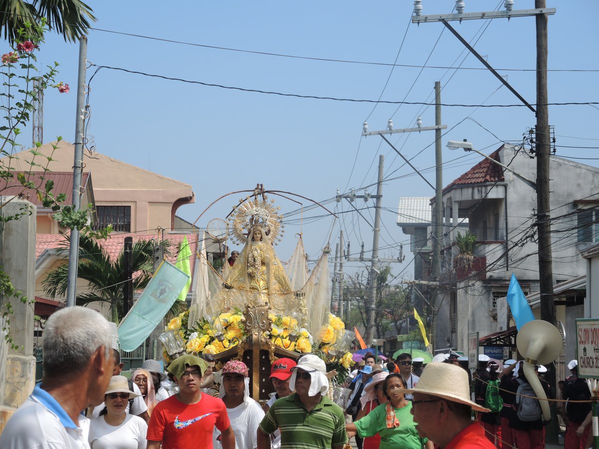 WorldCatholics's tweet photo. The Philippines' #Obando Church, recently named a national #shrine, hosts a three-day feast for San Pascual Baylon, Santa Clara, and Our Lady of Salambáo. The feast is best known for its #fertility dance. Learn about the dance and see our video at: https://t.co/THkuZepXXX https://t.co/NROg3p0L8o