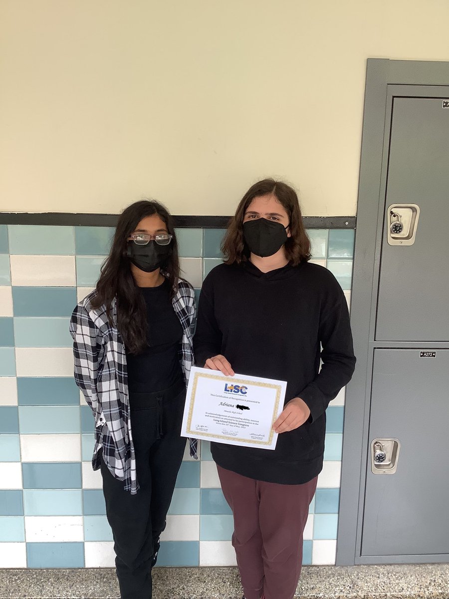 MrGendels's tweet photo. Congratulations to Adriana &amp; Angelina for winning an award in the research competition, LISC Jr.! They will be honored for the work on Tuesday, May 24th. Keep up the hard work! #MineolaProud #MineolaSciResearch @mineolahs https://t.co/i2QsSBWqlc