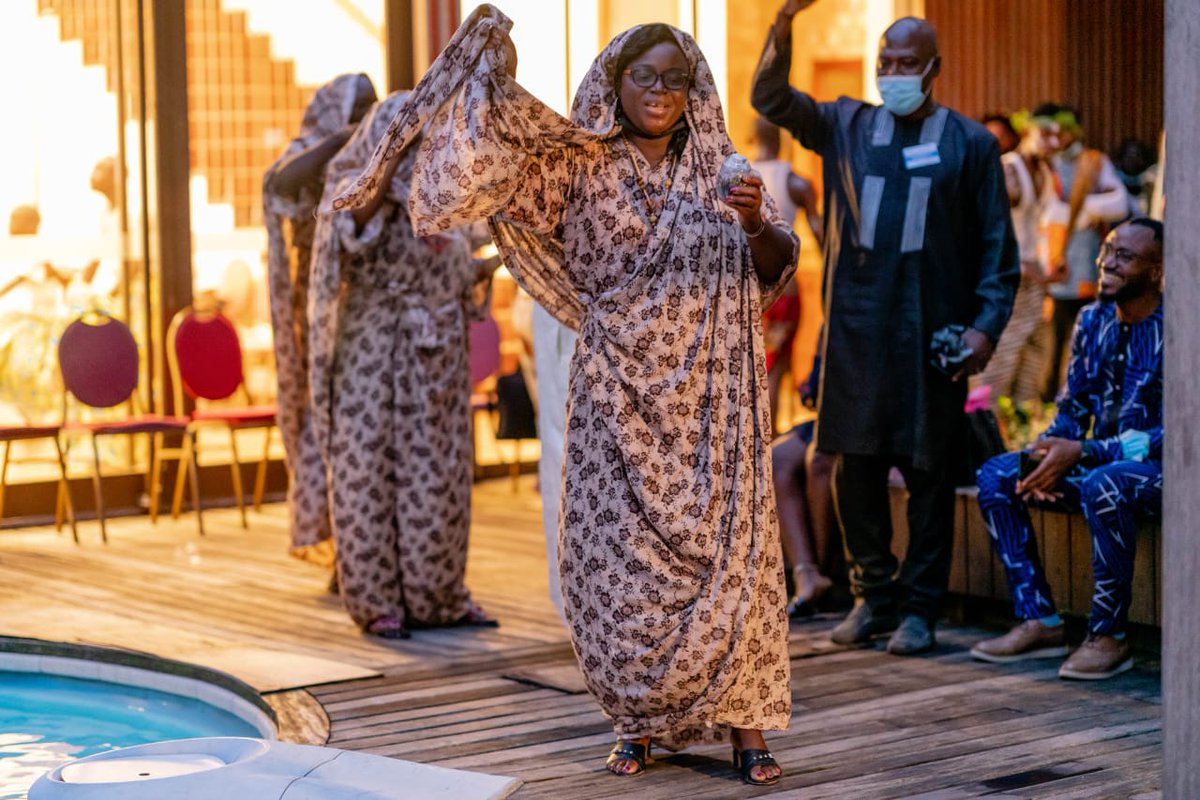 PCoustere's tweet photo. Ensembles, nous devons combler le fossé entre les cultures pour que vive la paix, la stabilité et le développement dans nos pays. 
Je me joins à tous pour célébrer la Journée mondiale de la diversité culturelle pour le dialogue et le développement. #ShareOurHeritage #ShareCulture https://t.co/sVHG8lS1mm