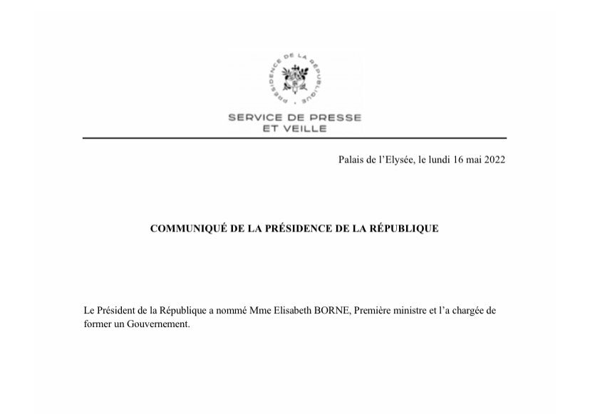 olivierdussopt's tweet photo. 🇫🇷 Félicitations à ⁦@Elisabeth_Borne⁩, nommée Première ministre. 
Ministre pugnace et compétente, attachée au progrès, à la solidarité, à l'émancipation individuelle et collective, Elisabeth Borne sera une grande cheffe de Gouvernement. https://t.co/pnLTXuXuIv