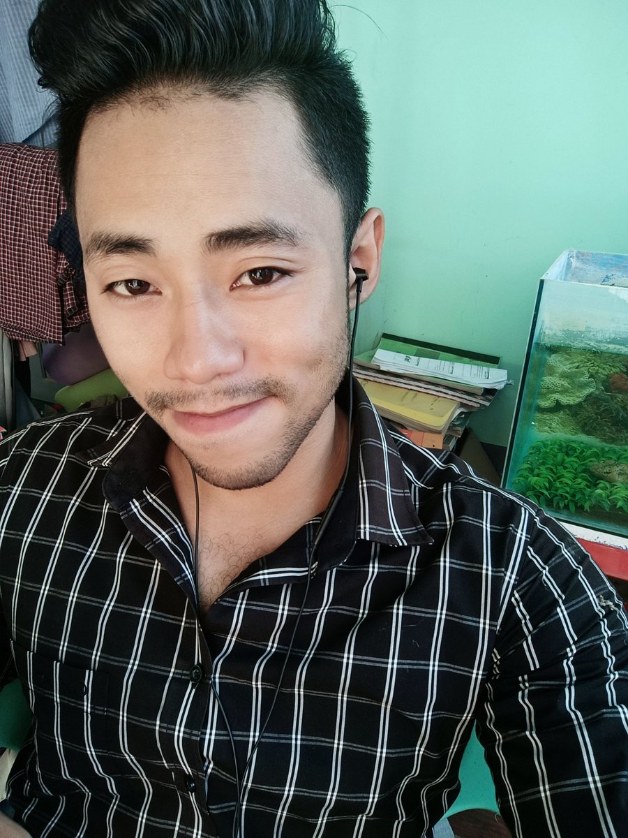 RFast14's tweet photo. ပုံမတင်တာကြာလို့🤭 https://t.co/Hr5DMNCUqP