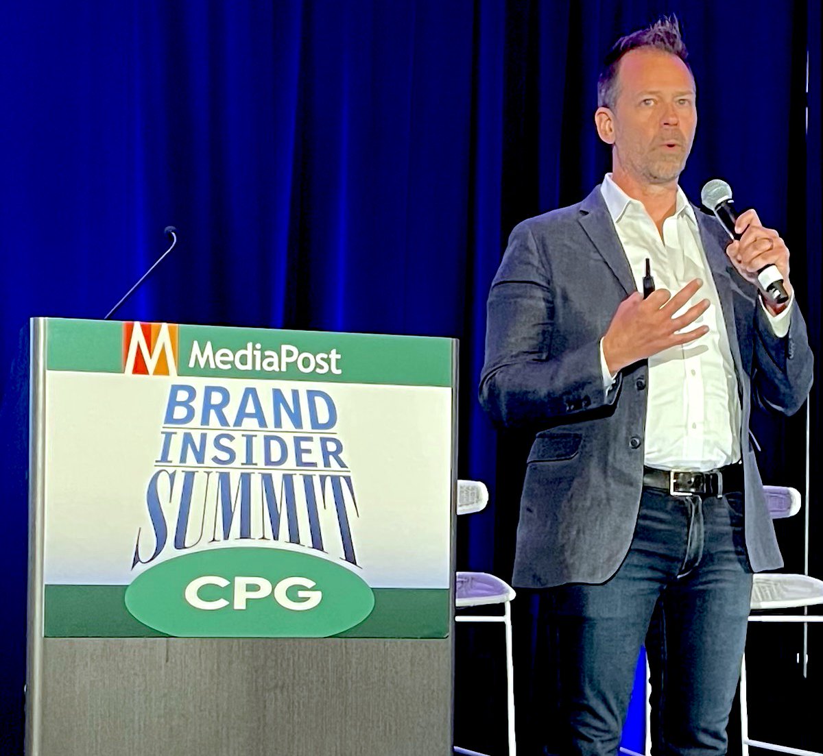 innovid's tweet photo. .@wbrobert, our Head of Industry - CPG, presenting on CPG-specific challenges in the world of #CTV today at @MediaPost Brand Summit Insider #CPG! https://t.co/8gY8Gaxq9i