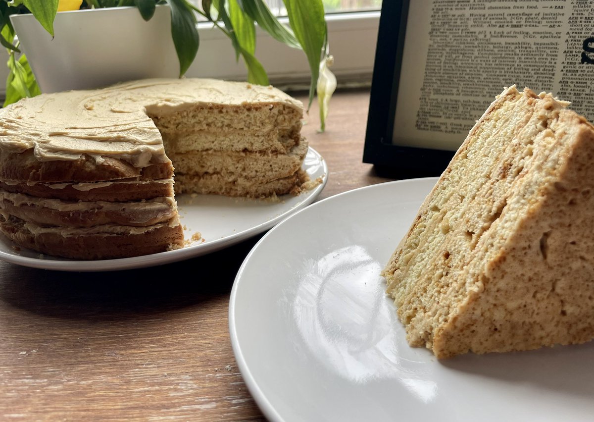 EloiseB_'s tweet photo. Yesterday I made my first recipe as a part of my project over on Instagram @MorselofMemory: Mrs Beran’s Tobosch Torte.

I am making recipes written against the odds by the Czech Jewish women in the Theresienstadt ghetto as a way of connecting with them and learning their history. https://t.co/GZ2Qm8njDI