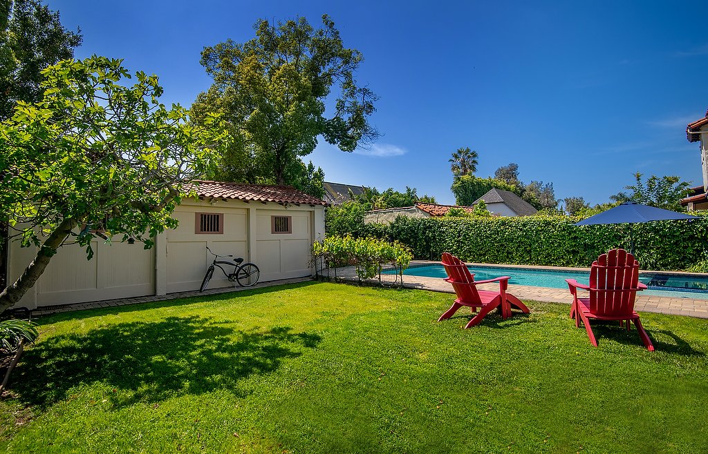 PeteBuonocore's tweet photo. SOLD IN CARTHAY CIRCLE | $2,860.000 | 6216 Warner Drive, LA 90048. 4+3, Pool. 2,815 sqrft. Alluring, 1923 gated Mediterranean in historic #Carthay Circle. https://t.co/YUwiqNdsF5 #carthaycircle #weho #beverlyhillshomes #beverlyhills #losangeles #realestate #realtors #realtorlife https://t.co/g7dJ6YL20J