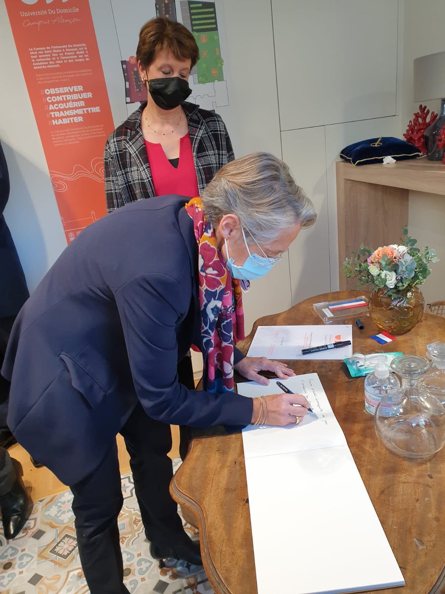 MB_Levaux's tweet photo. Officiellement nommée Première Ministre ⁦@Elisabeth_Borne⁩ gouvernement second quinquennat ⁦@EmmanuelMacron⁩ toutes nos félicitations au nom ⁦@Fepemfr⁩ ⁦@Fepem_Normandie⁩ ⁦⁩ 🙏d’avoir accepté d’inaugurer ⁦@uddcampus61⁩ en décembre dernier ! https://t.co/QWjgMLOYRX