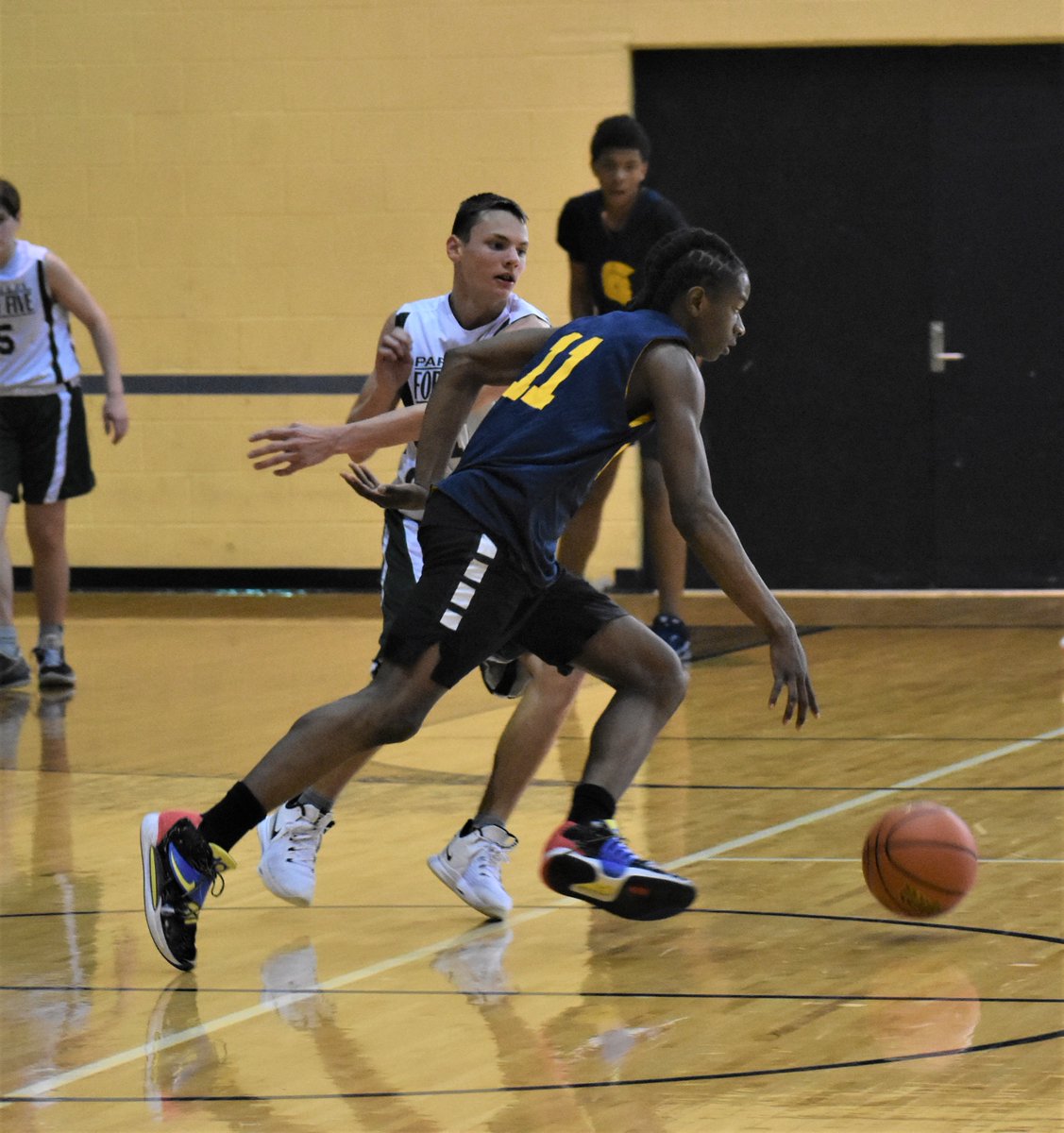 Bank Hoops - Stephen Bell tweet media