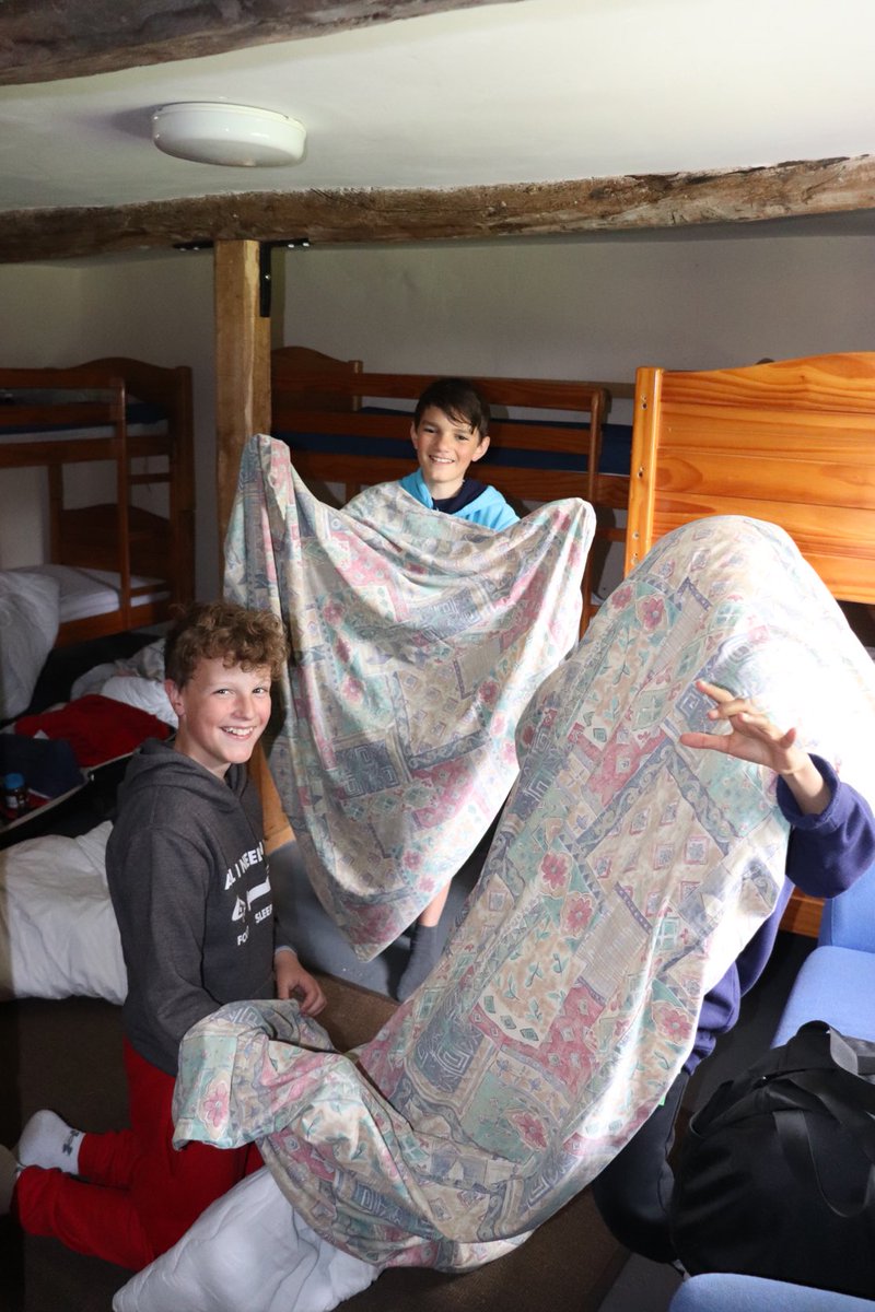 GriffinHouseSch's tweet photo. Form VI getting settled in to their residential experience in Dorset. #GHSFormVI #GriffinHouseSchool #GHSOpportunities https://t.co/Jk7TQCYA3U