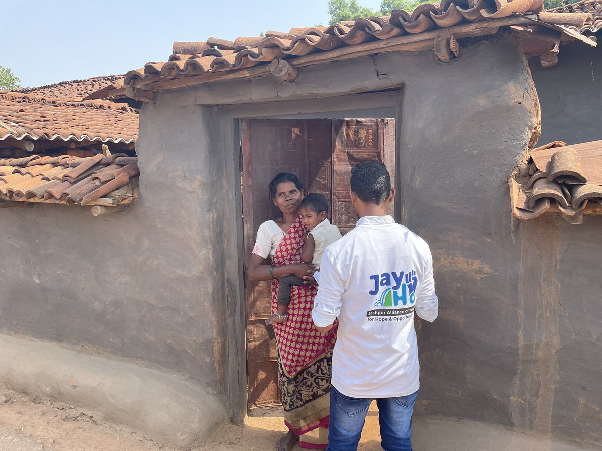 Anilbaghel07's tweet photo. Shooting day 2 JaY Ho activity in jashpur  @RahilSubedar @abhisheksinghDP @Abhishe9165 @JashpurDist @ChhattisgarhABC @SpJashpur https://t.co/D8DSSGwZsO