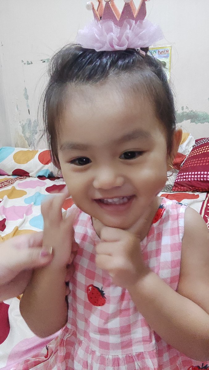 bobqyer's tweet photo. @Elitaoctaviani_ seumuran kayak e https://t.co/zovOB7pF6z