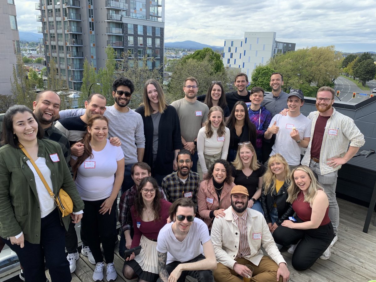 FreshWorksApps's tweet photo. Summer is just around the corner and our team couldn't be more excited. This weekend we got together for a BBQ to share good food, stories, and to meet some of the new faces on our team 🙌
.
#yyj #govtech https://t.co/4QHMM7VBTd