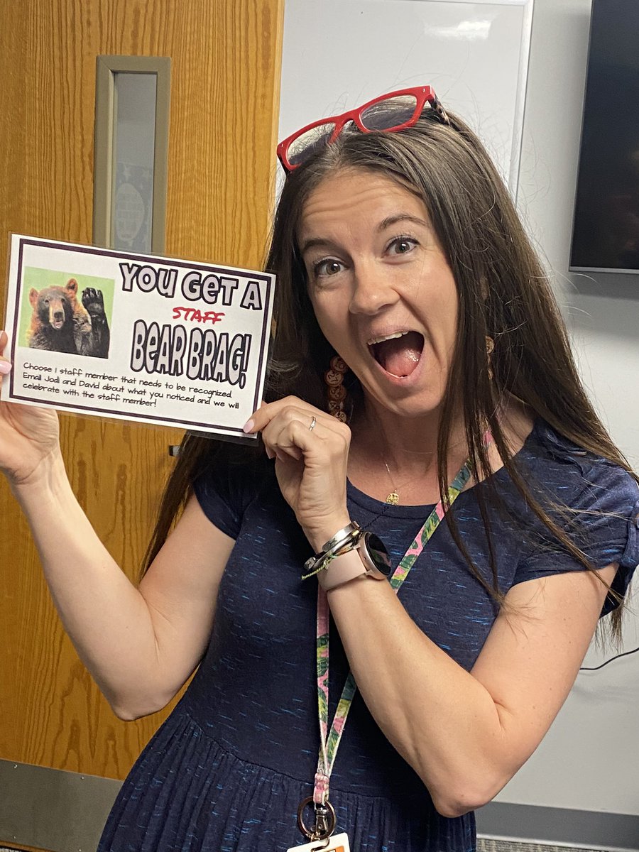 HeritageBears's tweet photo. Mrs. Crosson earned a staff Bear Brag for her hard work! Way to go, Mrs. Crosson! #hierocks https://t.co/ud0TMRLLKW