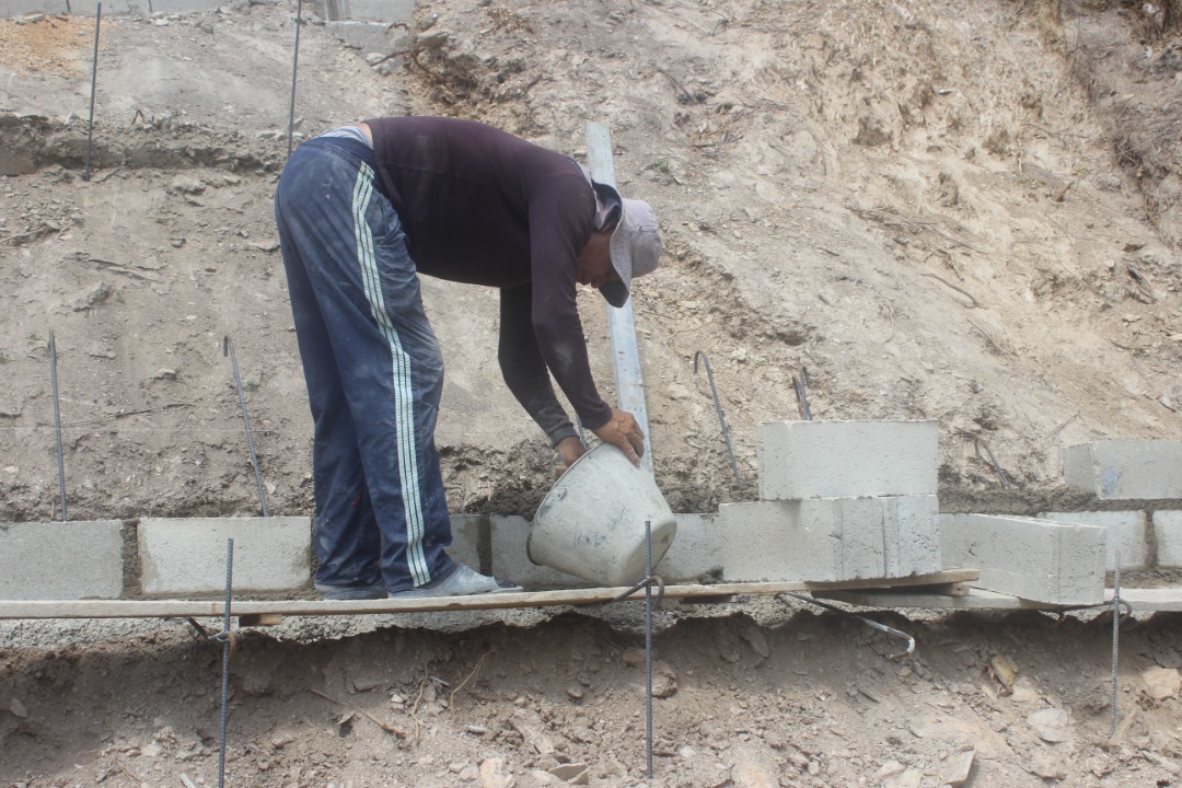 ¿Como Vamos? 🔎

Te mostramos los avances del Skatepark 🛹, instalación deportiva de primer nivel donde podrás realizar y aprender trucos y piruetas en la modalidad que desees, patineta, patines o bicicleta 

¡Lo Mejor Está Por Venir! 

<a href="/RafaelMaracay21/">Rafael Morales</a> 
#Maracay