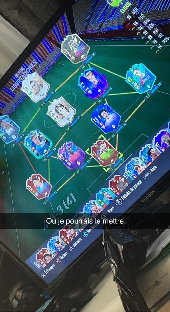 realteach_'s tweet photo. Jsp ou le mettre donné des conseils svp j’ai 116m crédit 😅😭😭#FIFA22 https://t.co/Vvl06T73qA