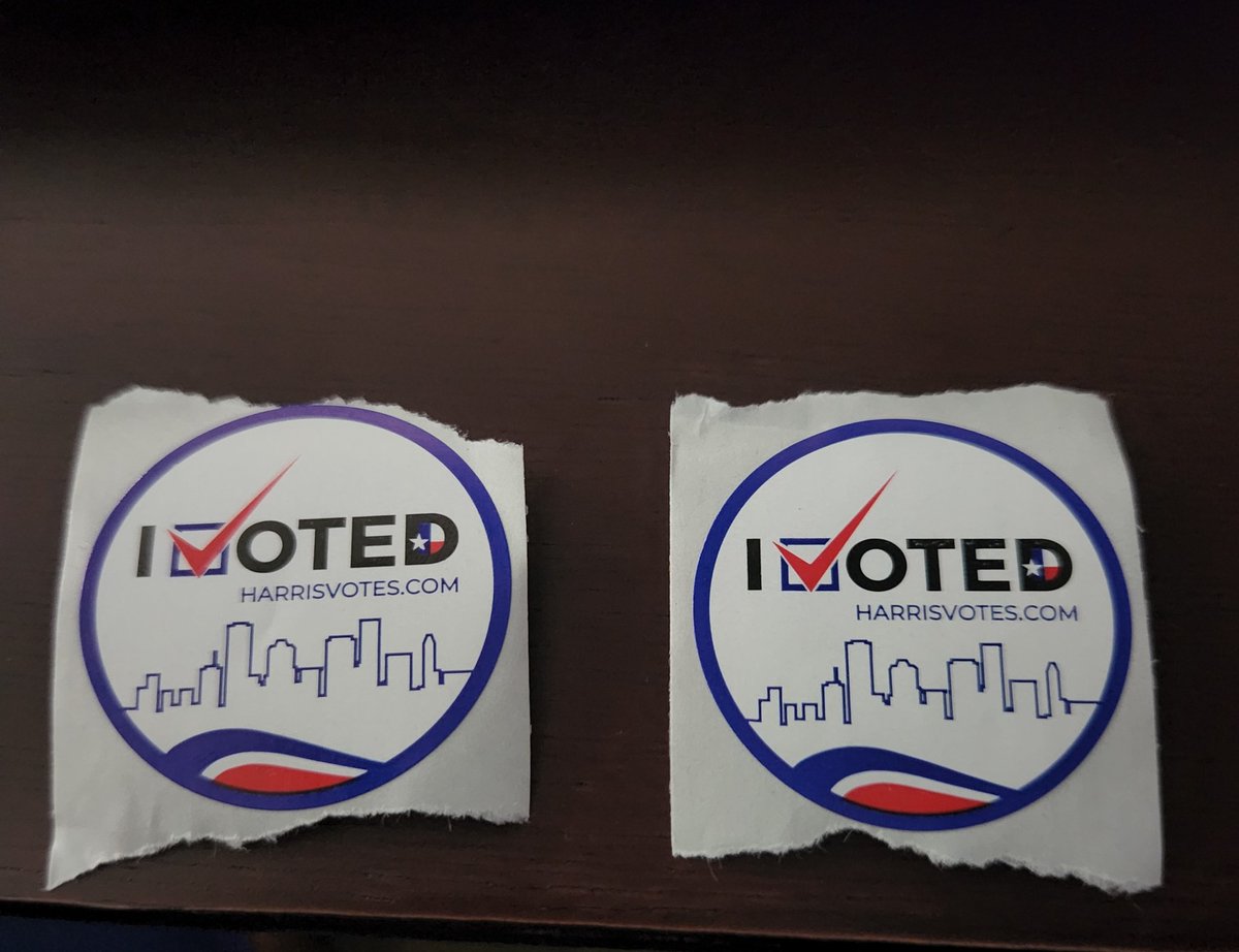 4malityrulz's tweet photo. We voted! #TxDems #Jaworski #Collier #Kleberg #Dudding https://t.co/Ls4zya8LL5