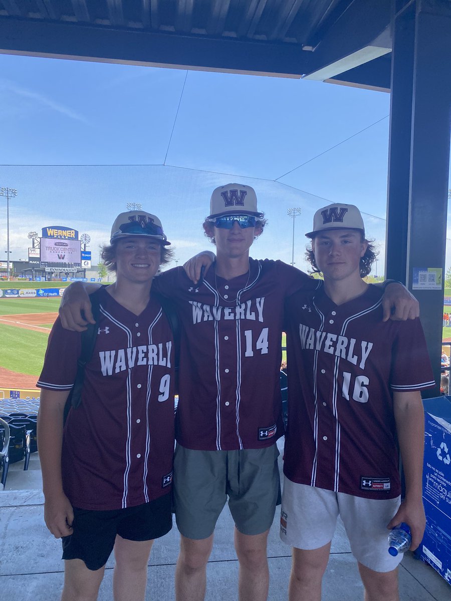 What a special day Saturday was watching these 3 compete in the NSAA state baseball tournament. 
<a href="/NashPeterson4/">Nash Peterson</a> &amp; <a href="/brennanmiller25/">Brennan Miller</a> combine to go 6 1/3 innings
5 Hits, 3 ER and 5 K’s in Waverly’s 1st round win over #1 Norris.
Congrats boys keep it rolling
#Family