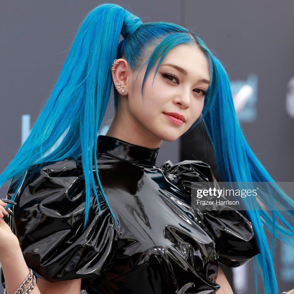 EG1RLALEXA's tweet photo. 220516’ #AleXa #AleXaOnBBMAs https://t.co/8nDNUAB8UT