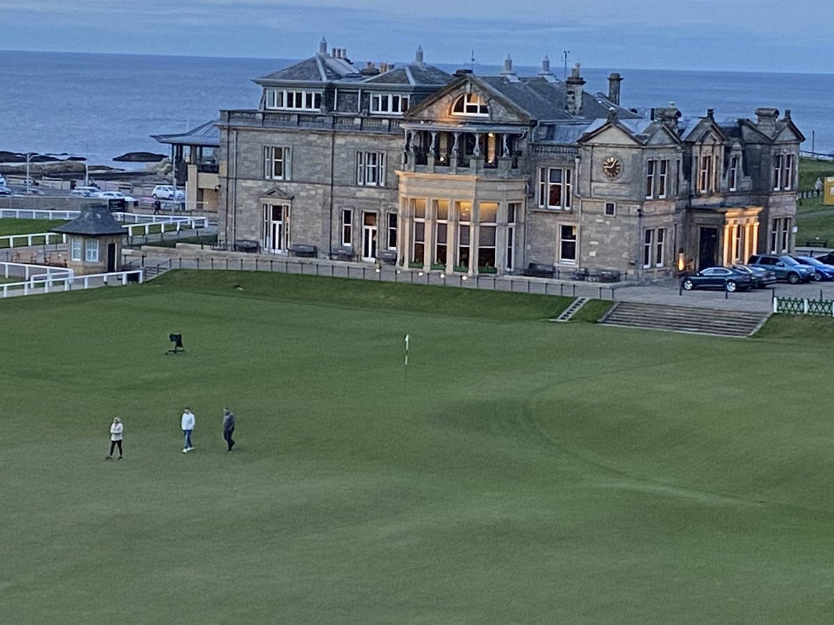MGoBlue100's tweet photo. @GolfHalcyon Thanks again for a wonderful wonderful week! This trip could not have gone more smoothly or been planned more perfectly. If you want to go the the UK (Scotland) and play golf and have no worries, contact Jack! https://t.co/Q1aPuFv2Xi