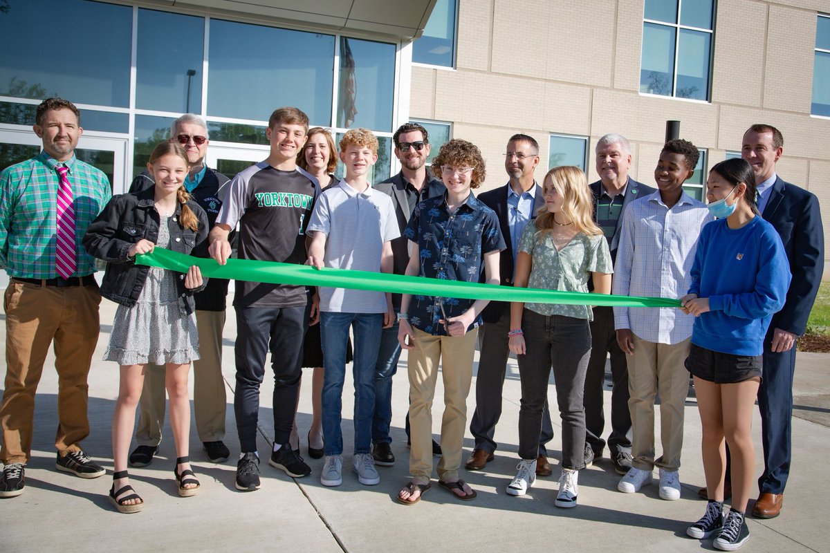YorktownSupt's tweet photo. The ribbon cuttings at YMS and YES were awesome! https://t.co/vtMdL5SBAM
