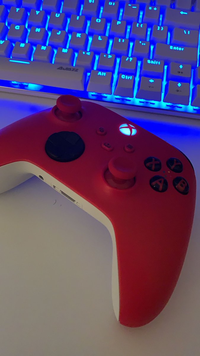 XperiencePints's tweet photo. New content now on @twitch from the weekend! Sessions of Control, Elden Ring, Research & Destroy and PGA21K now in our video section! Link in our pinned tweet!
#smallstreamer #eldenring #researchanddestroy #control #pga21k #weekendcontent #streaminganddrinking https://t.co/nMuZghTrng