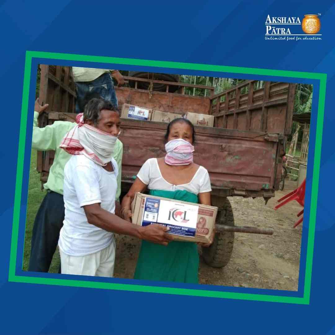 UKAkshayaPatra's tweet photo. With the start of the new financial year, The Akshaya Patra Foundation (#TAPF). is glad to share that we have served over 240 million meals as part of our #FoodRelief efforts. We would like to thank all who have been a constant support through the pandemic.
.
.
#AkshayaPatraCares https://t.co/m6SL4hZDKJ