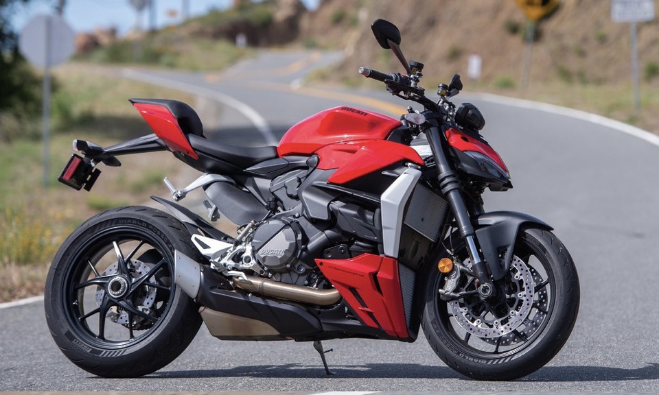 MoreMotorcycles's tweet photo. Ducati Streetfighter https://t.co/bTpRIabMB2