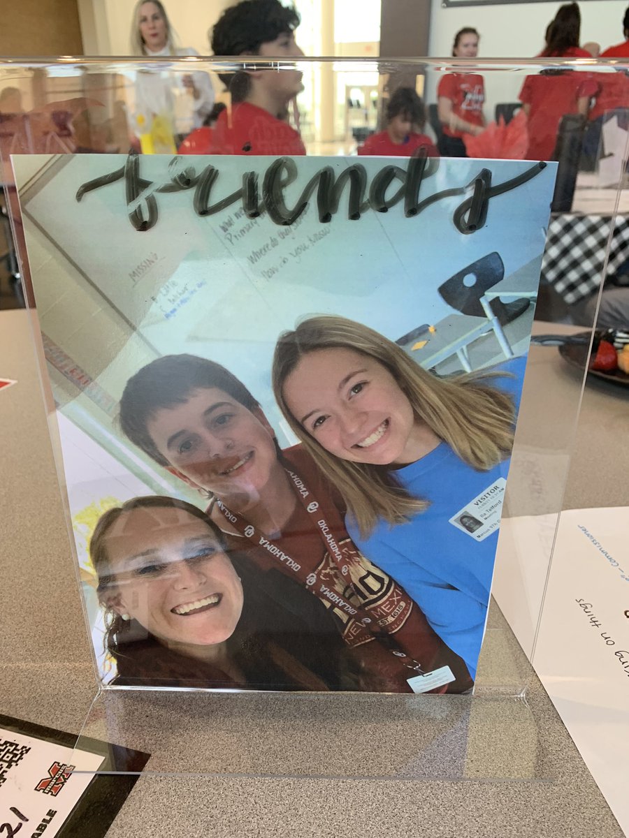 Chantell Upshaw tweet media