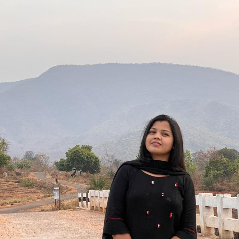 I_am_Arati's tweet photo. ଅସଜଡା କିଛି ମୁହୁର୍ତ୍ତକୁ ସଜାଡି ଦିଏ ଏବଂ ଆରମ୍ଭ କରେ ପୁଣି ସେଇଠୁ ....
.
.
.
#poet_and_poetry
#performing_Art
#Writer #Western_odisha https://t.co/QsgT6hFyJT