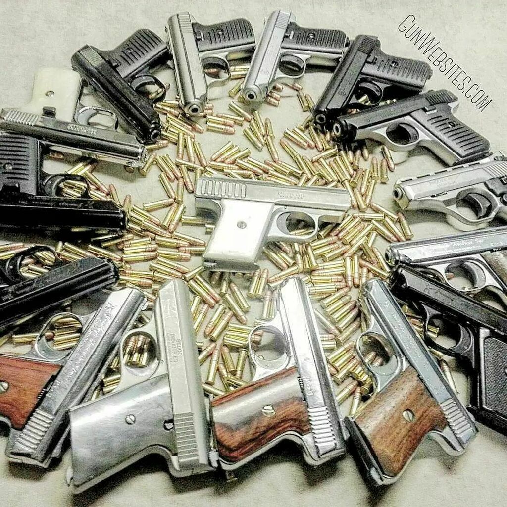 GunWebsites's tweet photo. Ring of Fire - term used to describe these guns, a name created by a Doctor (who insisted that the presence of guns was the factor for all violence)
・・・
#ArsenalOwner
They want to suggest owning "too many" firearms is a bad thing
Who tells a free … https://t.co/TQ26ry7h1o https://t.co/bkO1hpHvPf