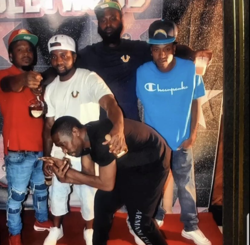CheesetownFrank's tweet photo. Happy birthday buzzo I miss you nigga…#LLSCO https://t.co/5gRudlBEsS