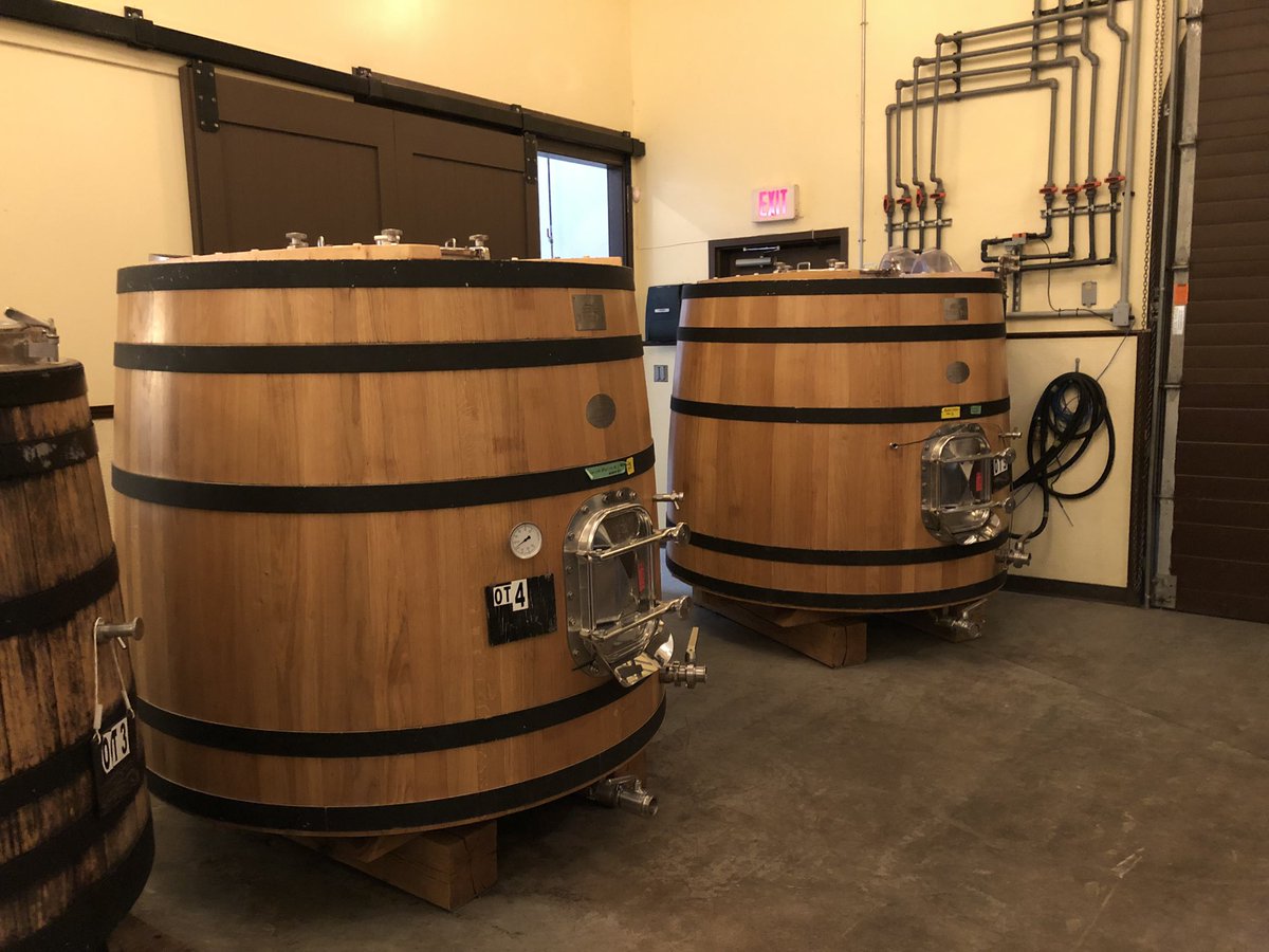 N_BaudouinCG's tweet photo. Interested in #AgTech tools for tomorrow’s #winemaking ? I m in Penticton and Kelowna w/ @BF_NorthAmerica to meet with local wineries/wine makers and 🇫🇷#winetech companies and explore business opportunities that help manage risk & support sustainable agriculture #GrowBC https://t.co/EAadZGfvb9