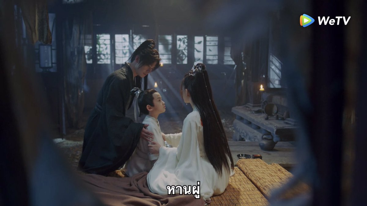 impeoni's tweet image. เขาก้ช่วยกันเลี้ยงมาแต่เล็กแต่อ่อนอ่ะเนอะ พ่อกับแม่ภูมิใจในตัวน้องหานผู่ ขนาดไหน 🥺 ครอบครัวสุขสันต์จบบริบูรณ์ 😂  #เทียบท้าปฐพี