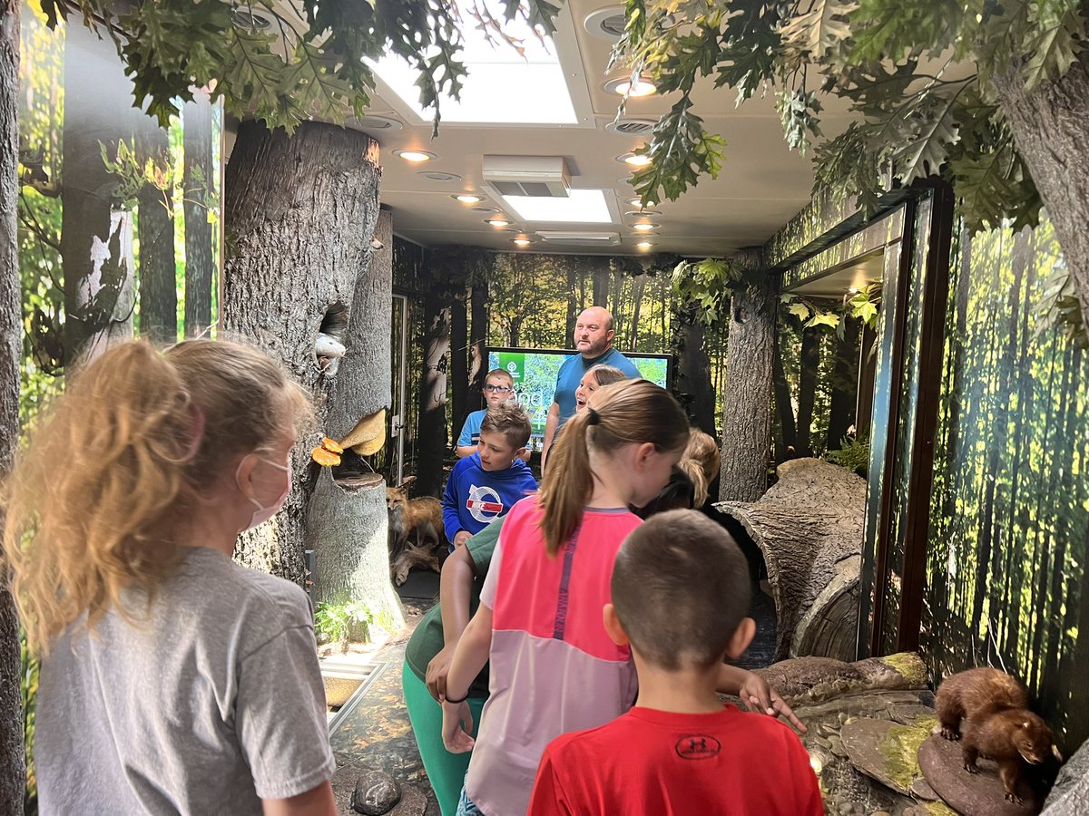 MrsPuleoNRCS's tweet photo. Thank you Chapman PTA for the awesome event with @clevemetroparks 🤩 https://t.co/ZUuzwPPdKo