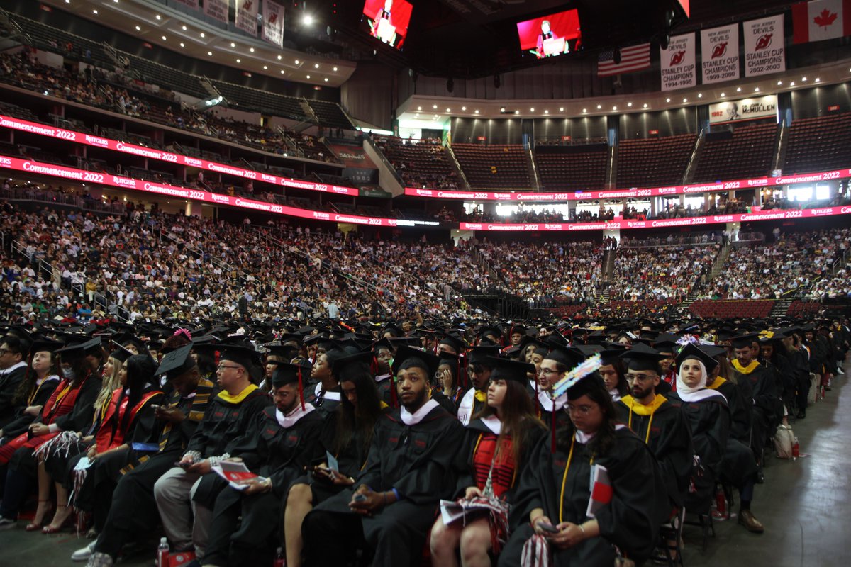 CaruchaLMeuse's tweet photo. Had a great time photographing @Rutgers_Newark graduation ceremony this morning. More photos @njdotcom @CaruchaLMeuse  https://t.co/FPDXB9TWoo https://t.co/lgQe9J7YZn