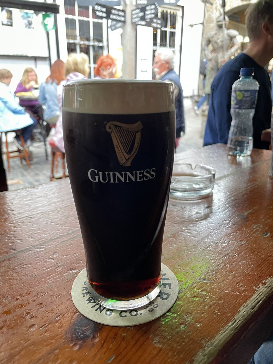 sam_ruffino's tweet photo. Went to the oldest pub in Ireland today @TheBrazenHead_ founded in 1198. Feeling like real Dubliners! 🇮🇪🍻#duqmediaireland https://t.co/oBrVh7UU07