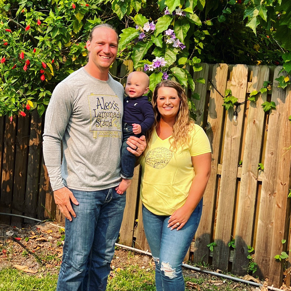 Andrew Van Ginkel (@andrewvanginkel) on Twitter photo I am so excited to announce that my family and I have joined <a href="/AlexsLemonade/">Alex's Lemonade Stand Foundation</a> in the fight against childhood cancer! 🍋 Stay tuned for some sweet ways we'll be raising awareness and funds with Team Alex this year.
To learn more about their work, visit AlexsLemonade.org I am so excited to announce that my family and I have joined <a href="/AlexsLemonade/">Alex's Lemonade Stand Foundation</a> in the fight against childhood cancer! 🍋 Stay tuned for some sweet ways we'll be raising awareness and funds with Team Alex this year.
To learn more about their work, visit AlexsLemonade.org