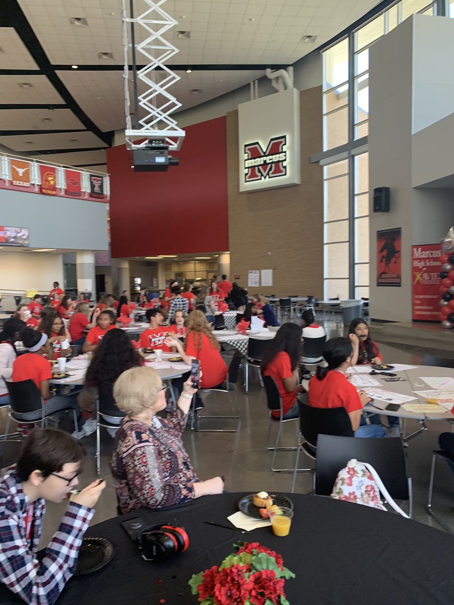 Chantell Upshaw tweet media