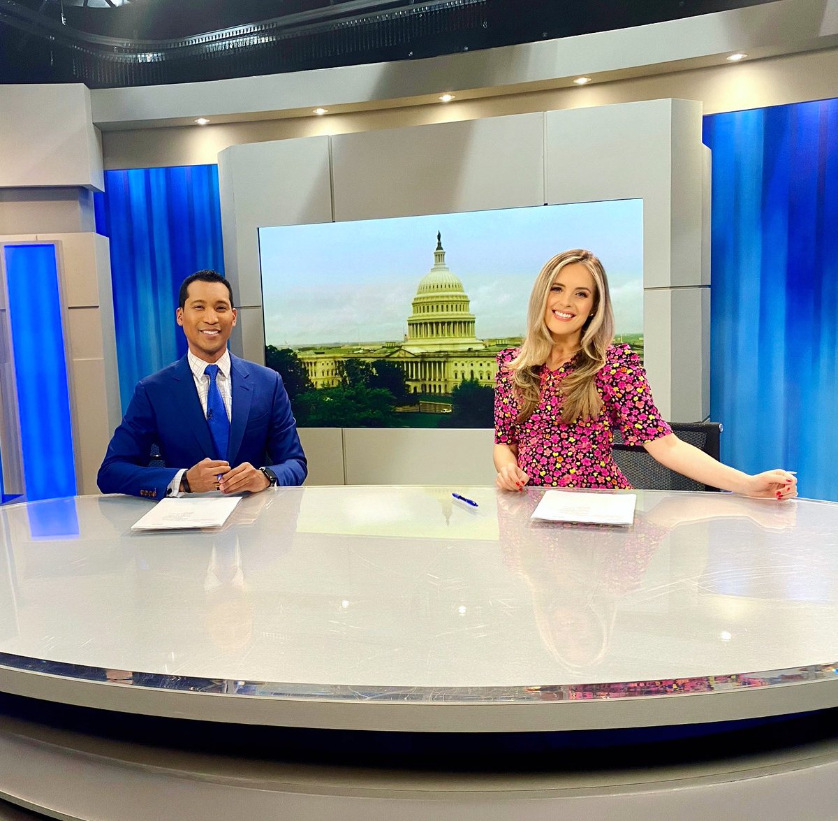 Debuting the new set tonight! See you at 6pm eastern 😊