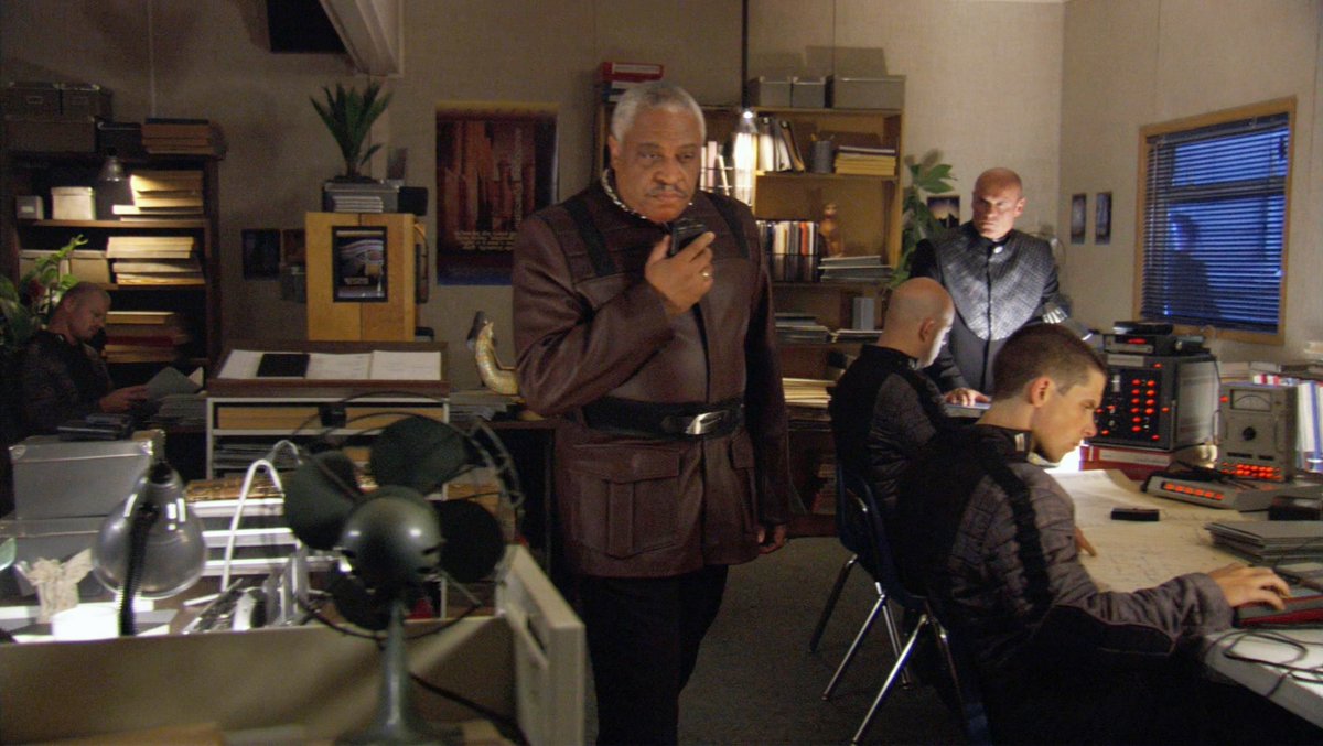 atlantistvru's tweet photo. Happy #Birthday to #actor #DonovanCerminara, #Stargate #SG1 #Military #topographer ("Bad Guys"), SG-1/#SGA #Nolan, & #SGU Sgt. #Michaels!!!
https://t.co/sPS2ZpnRe2
https://t.co/EkGZN35TOO
#StargateSG1 #StargateAtlantis #StargateUniverse #gueststar #HappyBirthday https://t.co/kibhwJNbjS