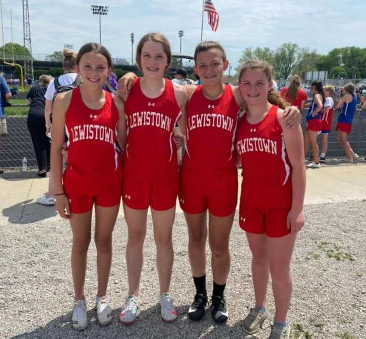 Congrats to the LVC Miners 7th grade girls 4 x 200 meter relay team...they qualified for state &amp; will run at 9am on Saturday 21st @ East Peoria Eastside Center...Good Luck Ladies!!
