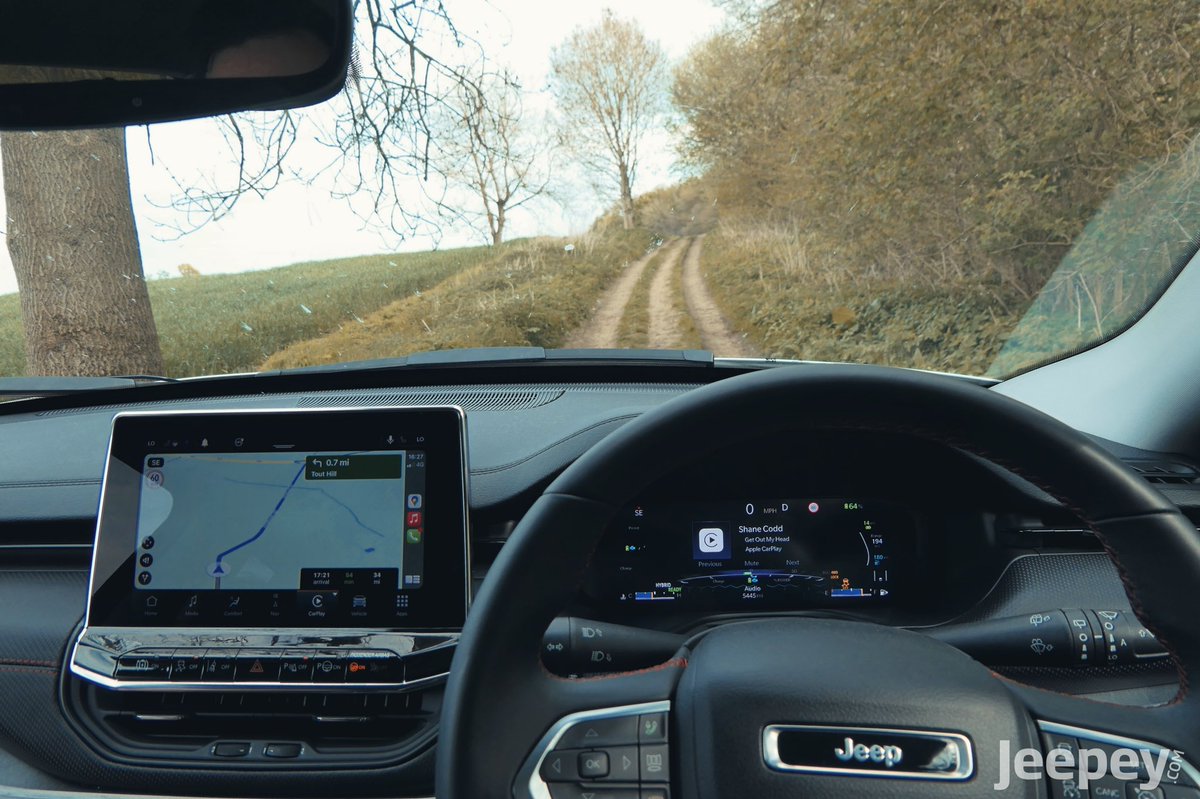 jeepeycom's tweet photo. A few pictures of the new @jeep_uk Compass Trailhawk hybrid on a test. An impressive new model to the Jeep line up. 

#jeepuk #jeepcompass #compasstrailhawk #trailhawk #4xe #hybrid https://t.co/hWHklz8FJB