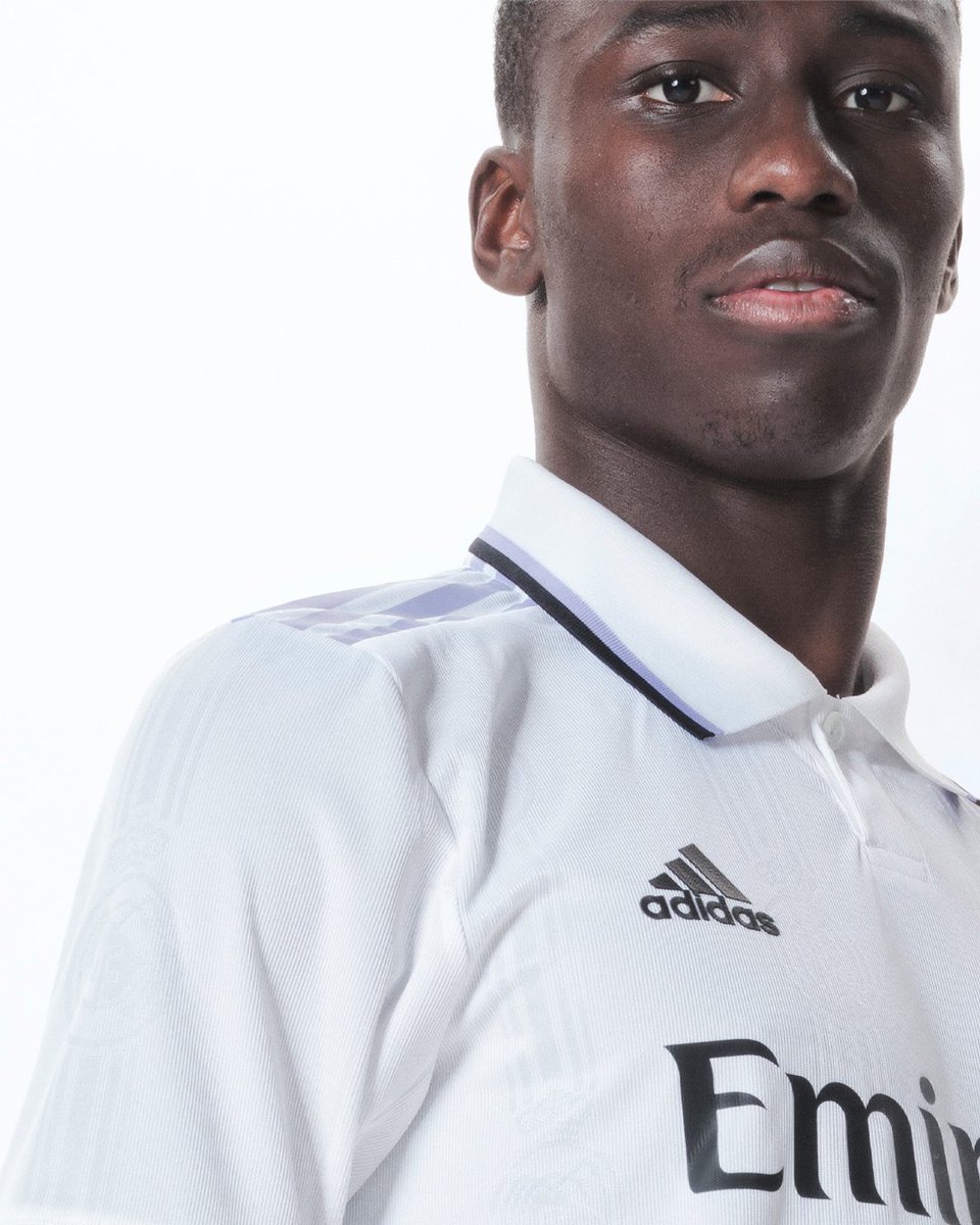realmadrid's tweet photo. 🤍💜🖤
@ferland_mendy | @adidasfootball https://t.co/YJbxiSAy7x