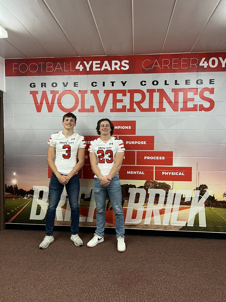 sasalaaden's tweet photo. Had a great time visiting Grove City College. Big thanks to @coachkendall_ for showing me around the campus and @CoachBBrest for the invite. I love the vision and the overall attitude of the team! @GCC_FB #brickbybrick https://t.co/hXTnmU3sm9