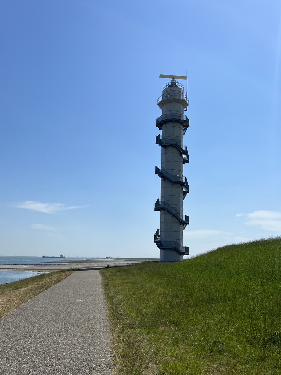 hon_joke's tweet photo. Gisteren langs de #Westerschelde !π΄ββοΈπ΄ββοΈ#zeekool #uitkijktoren #Bargoed # Stier https://t.co/c5zA9SS9PC