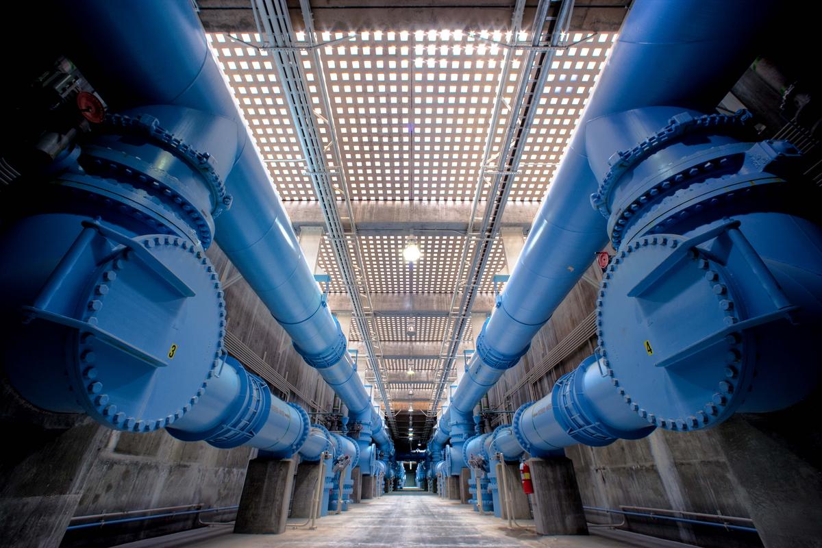 SNWA_H2O's tweet photo. Over the years, we have undertaken massive construction and engineering projects to create one of the most reliable and effective water systems. We #LeadWithInfrastructure.

Learn more about our world-class water infrastructure and treatment facilities: https://t.co/p4YLA1qWVj https://t.co/g8g08n9Hpf