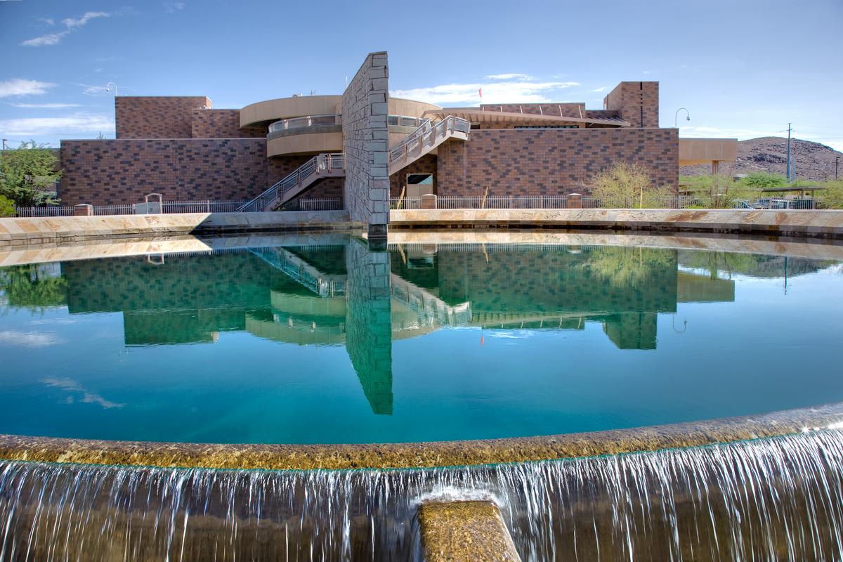 SNWA_H2O's tweet photo. Over the years, we have undertaken massive construction and engineering projects to create one of the most reliable and effective water systems. We #LeadWithInfrastructure.

Learn more about our world-class water infrastructure and treatment facilities: https://t.co/p4YLA1qWVj https://t.co/g8g08n9Hpf