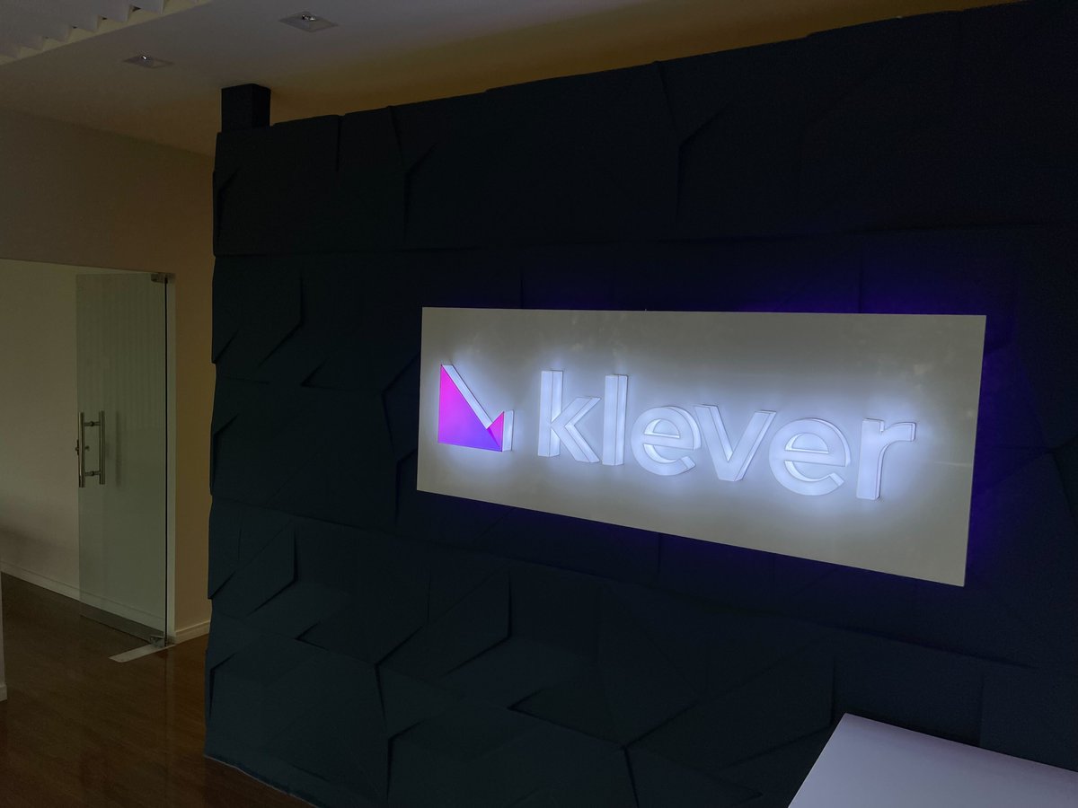 dio_ianakiara's tweet photo. Happy to start a small #Klever office inside the Fortaleza University @UniforOficial #Unifor in Brazil 🇧🇷 Looking for coding ninjas. #KLV https://t.co/GG1NNeR0rA