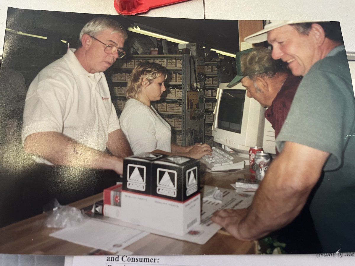 Advantage Farm tweet media