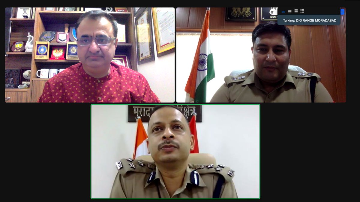 tandonrakshit's tweet image. #CyberHelpDesk Session with officers @digmoradabad @moradabadpolice